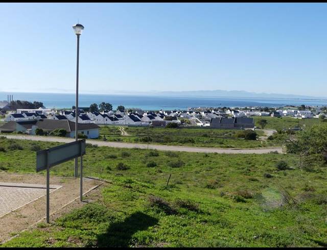 LAND FOR SALE IN HARBOUR LIGHTS